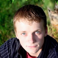 Mitchell Anderson Photo 38