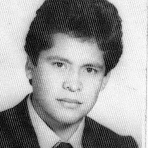 Arturo Vasquez Photo 24