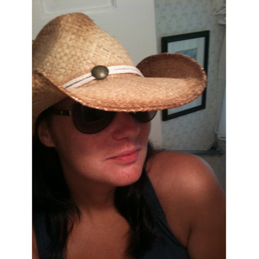 Emily Schaefer Photo 4