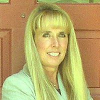 Christine Hurd Photo 33