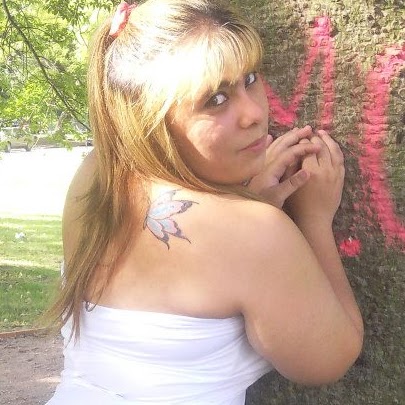 Melissa Lucas Photo 17