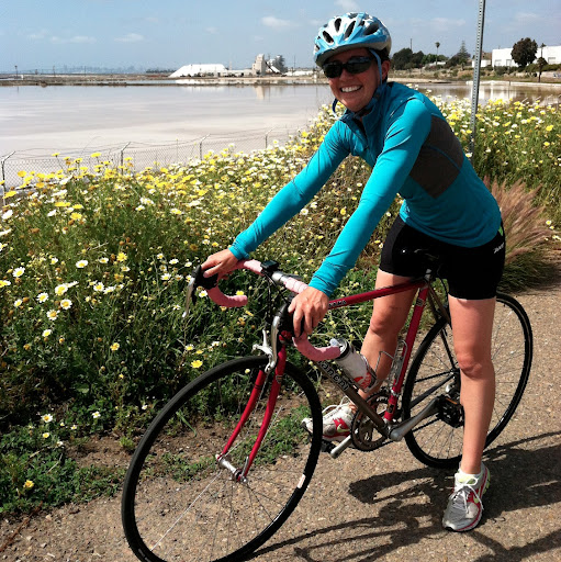 Danielle Barrett Photo 14