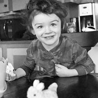 Amy Browne Photo 32