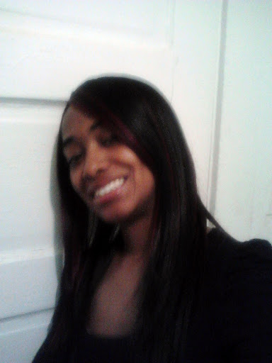 Yolanda Smith Photo 36