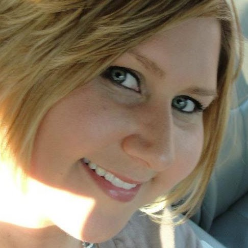 Laura Cody Photo 7