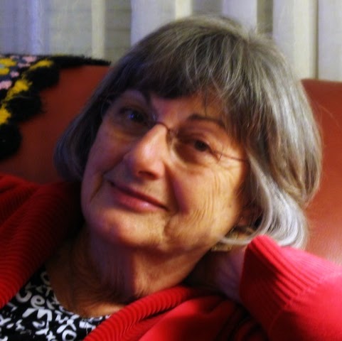 Margot Robinson Photo 7