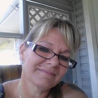Tina Costello Photo 32