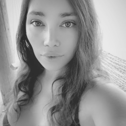 Rebecca Samuels Photo 5