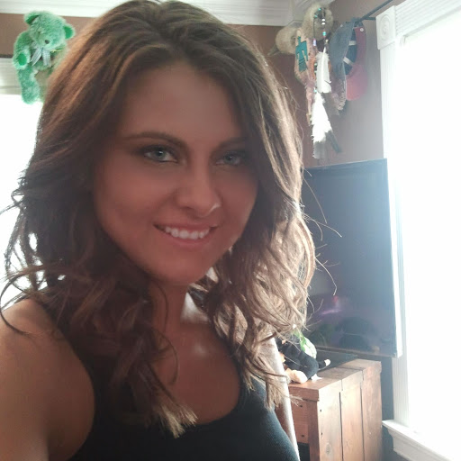 Katie Cain Photo 28