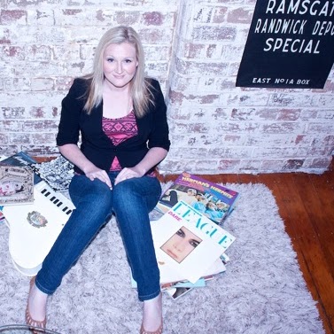 Erin Watson Photo 43