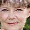 Shelley Webb Photo 29