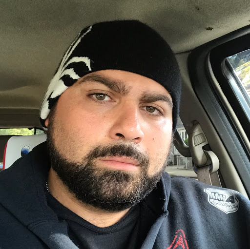 Ernest Hernandez Photo 34