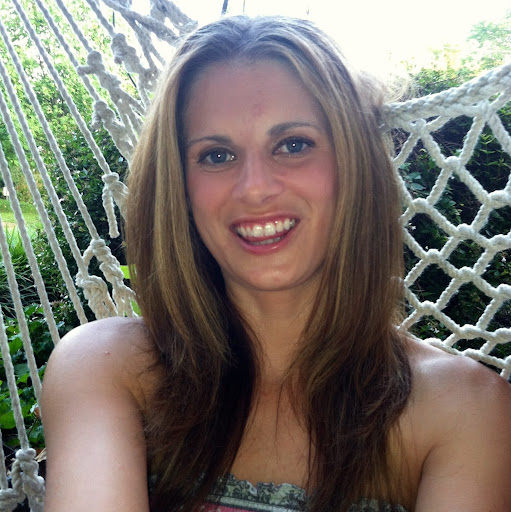 Stephanie Bowers Photo 32