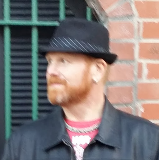 Lloyd Wells Photo 21
