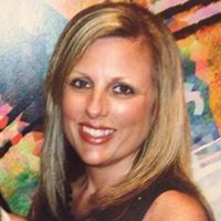 Jennifer Estes Photo 23