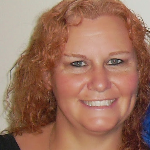 Sandra Roberts Photo 18