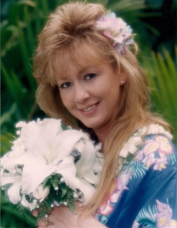 Shelly Hopper Photo 4