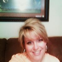 Ann Robinson Photo 18