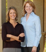 Sara Jones Photo 6