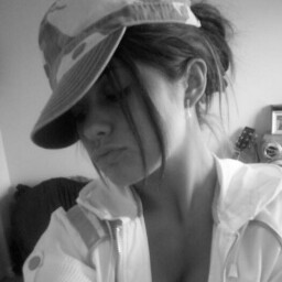 Christina Hurley Photo 40