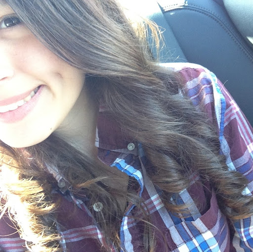 Deanna Romero Photo 25