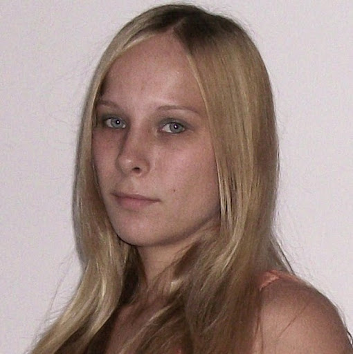Michelle Grass Photo 3