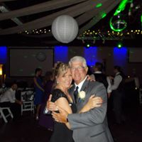 Julie Strong Photo 11