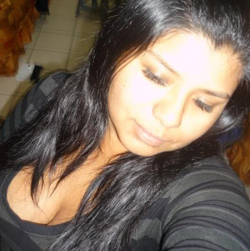 Cynthia Campos Photo 6