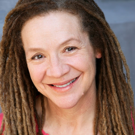Terri Hardin Photo 28