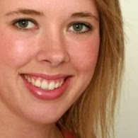 Lindsay Saunders Photo 24