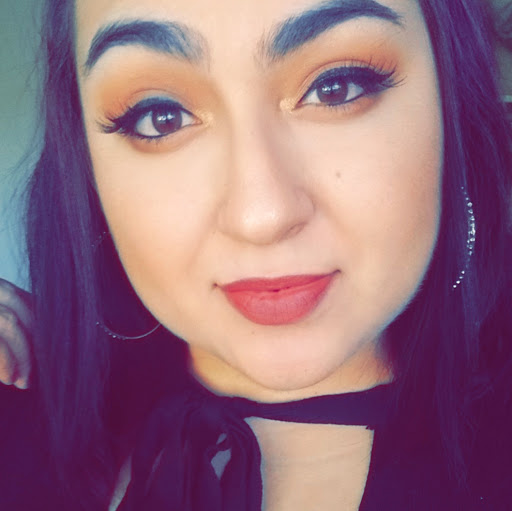 Annette Salinas Photo 22