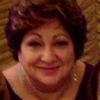 Evelyn Colon Photo 20