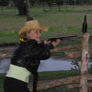 Maria Hall Photo 28