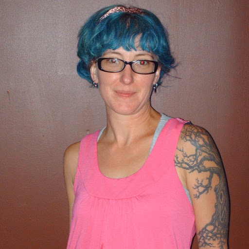 Frankie Myers Photo 32