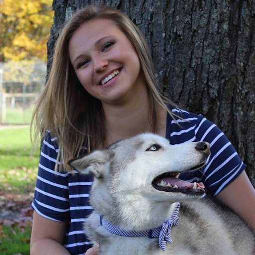 Allison Hartman Photo 37