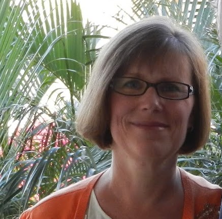 Alison Heiser Photo 7
