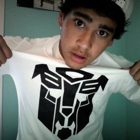Harry Martinez Photo 36