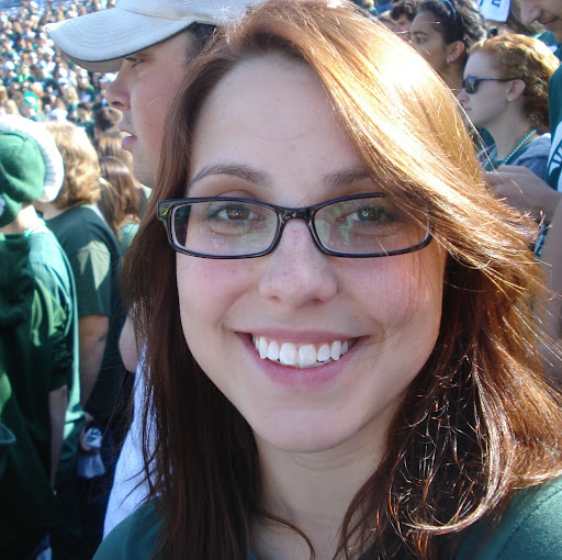 Elizabeth Hacker Photo 27