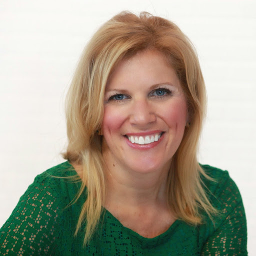 Allison Kirsch Photo 9
