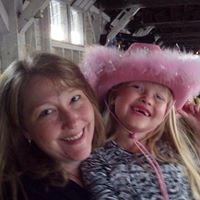 Heather Mahon Photo 18