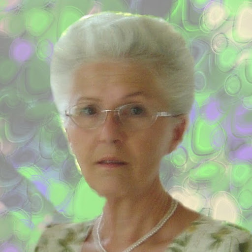 Evelyn Garrett Photo 7