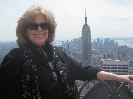 Diane Nolan Photo 1