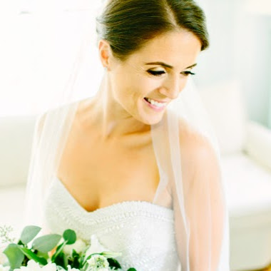 Annie Carroll Photo 18