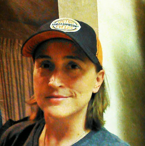 Andrea Garrett Photo 34