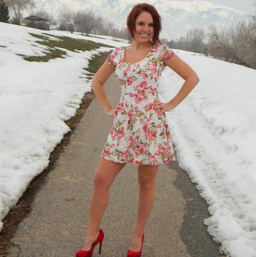 Tara Shea Photo 15