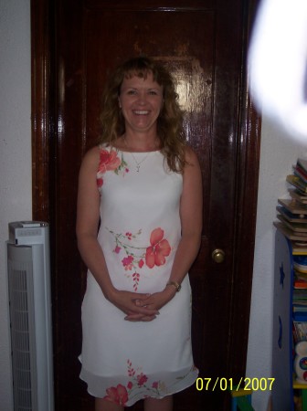 Lori Robison Photo 16
