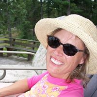 Jennifer Harker Photo 10