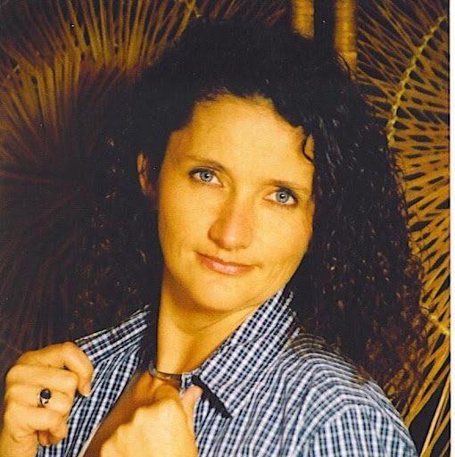 Janet Simmons Photo 39