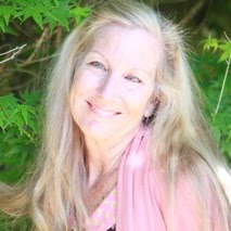Suzanne Tateosian Photo 2