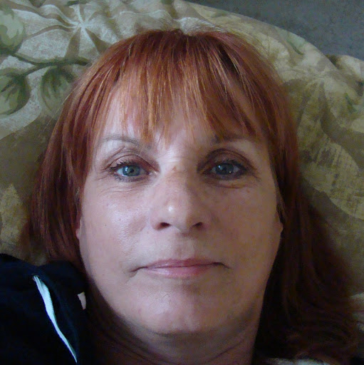 Laurie Ford Photo 11